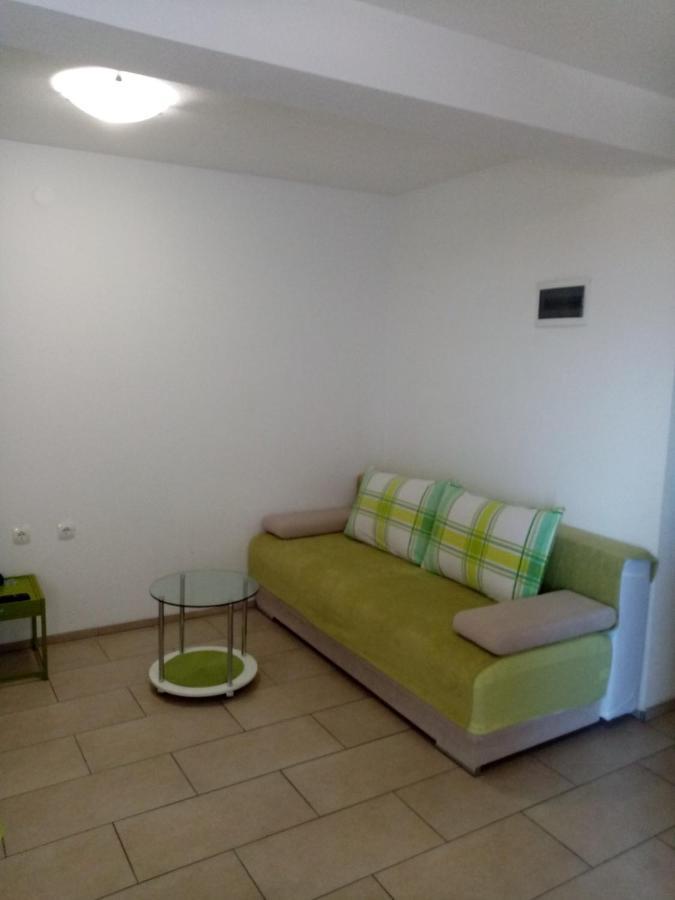 Apartmani Cesar ريتنا المظهر الخارجي الصورة